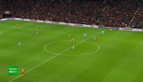 Galatasaray - Barcelona | Minutul 6: Ocazie imensă pentru turci! Gomis ratează din careu