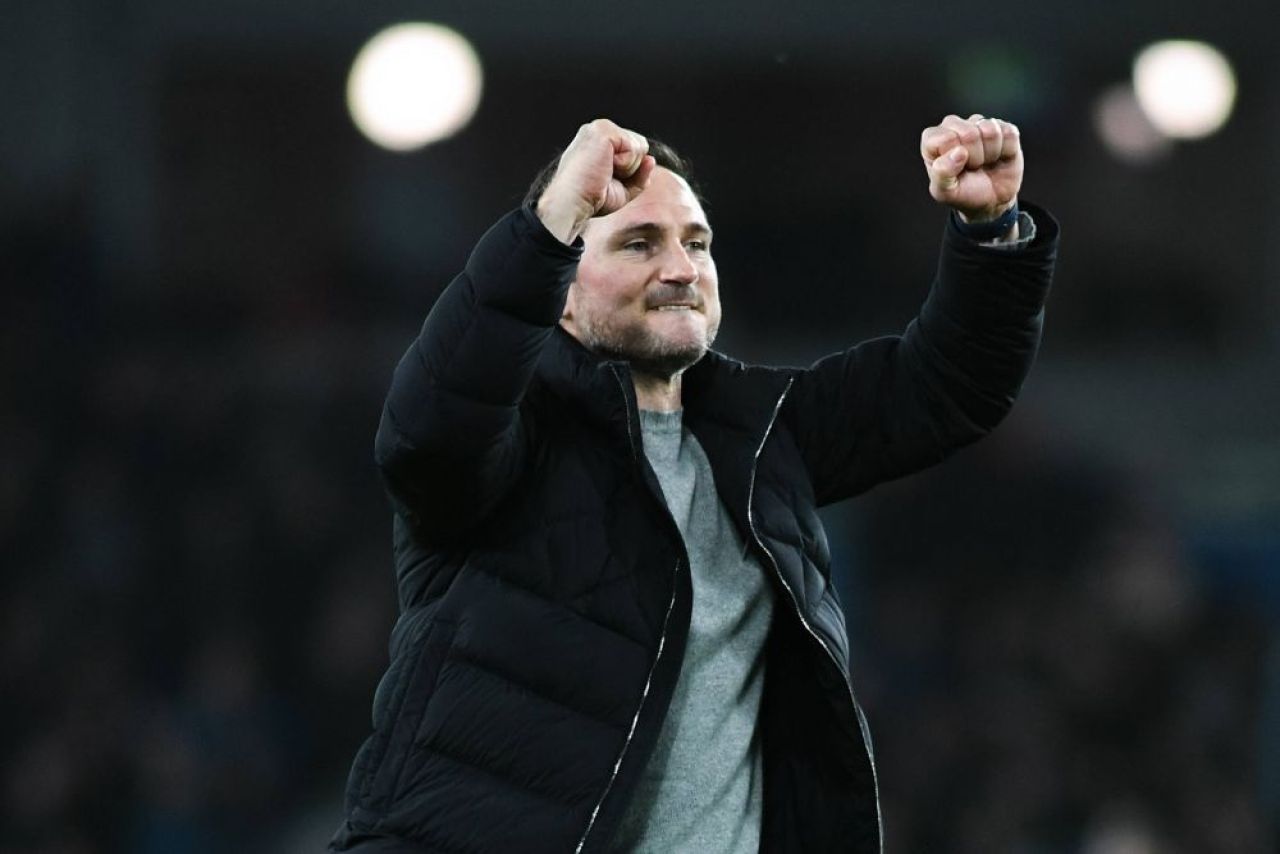 ”Mi-am rupt mâna când mă bucuram”. Frank Lampard a plătit scump victoria echipei sale din minutul 90+9_5