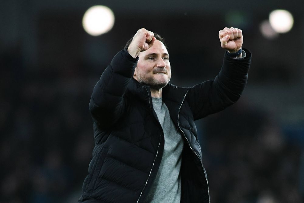 ”Mi-am rupt mâna când mă bucuram”. Frank Lampard a plătit scump victoria echipei sale din minutul 90+9_5