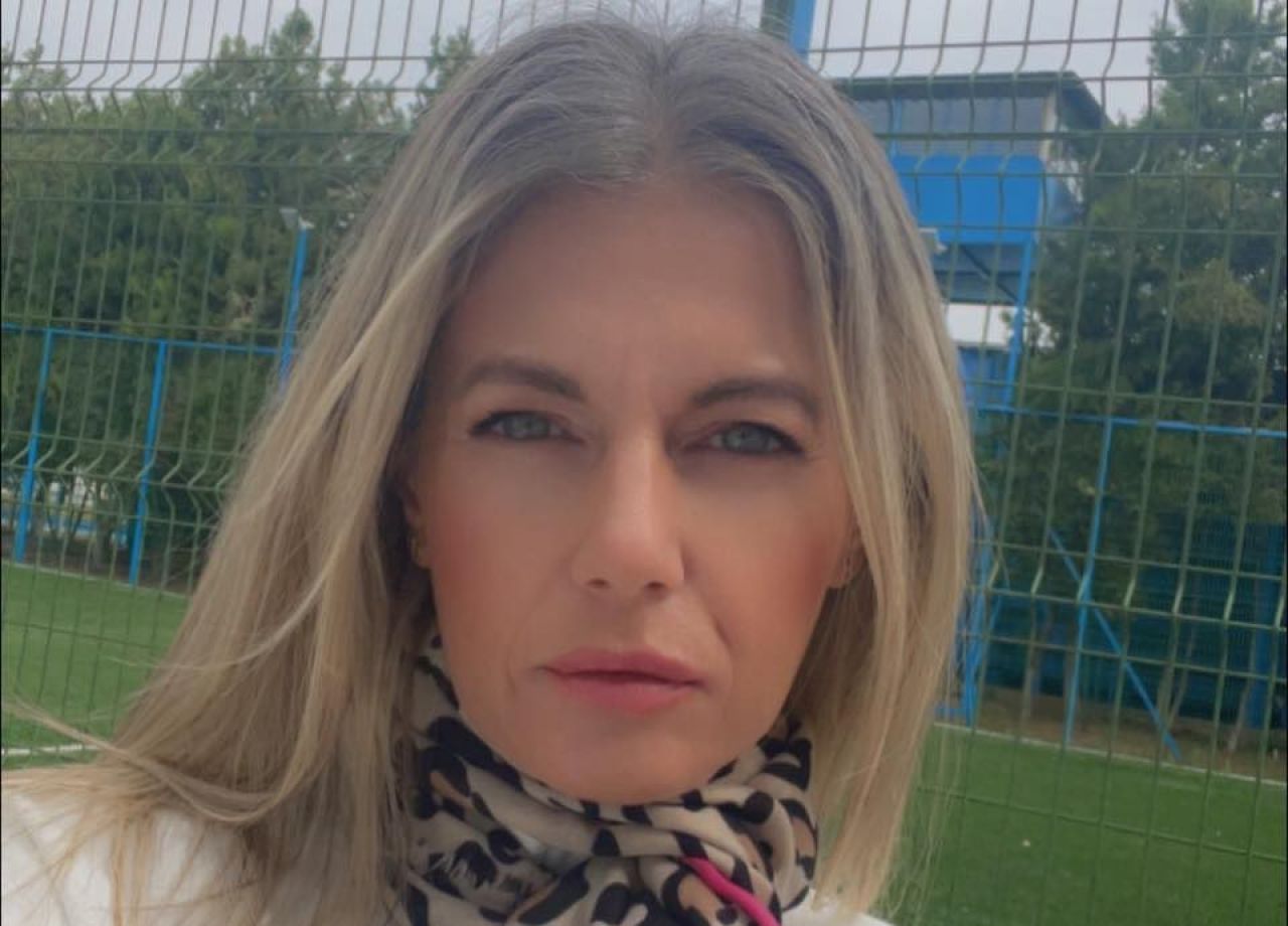 Lorena Balaci, fiica marelui Ilie Balaci, conduce singură un club de fotbal! „Îi învățăm pe copii să alerge! E o nebunie să înveți un copil de 7 ani să dea cu capul!”_2