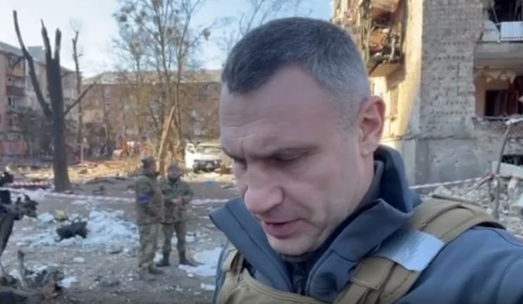 Klitschko a postat imagini de pe front! Primarul din Kiev a arătat cum se pregătesc ucrainenii să își apere țara_6