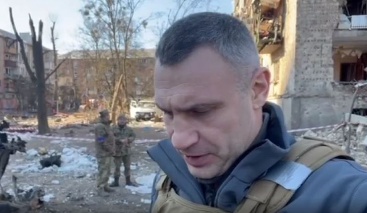 Klitschko a postat imagini de pe front! Primarul din Kiev a arătat cum se pregătesc ucrainenii să își apere țara_6