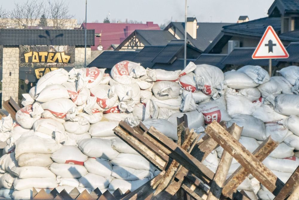 Scenariu incredibil: rușii cred că Ucraina a fost atacată de o altă mare forță a lumii și este apărată de armata lor! „Spun că au venit să ne protejeze!” _15