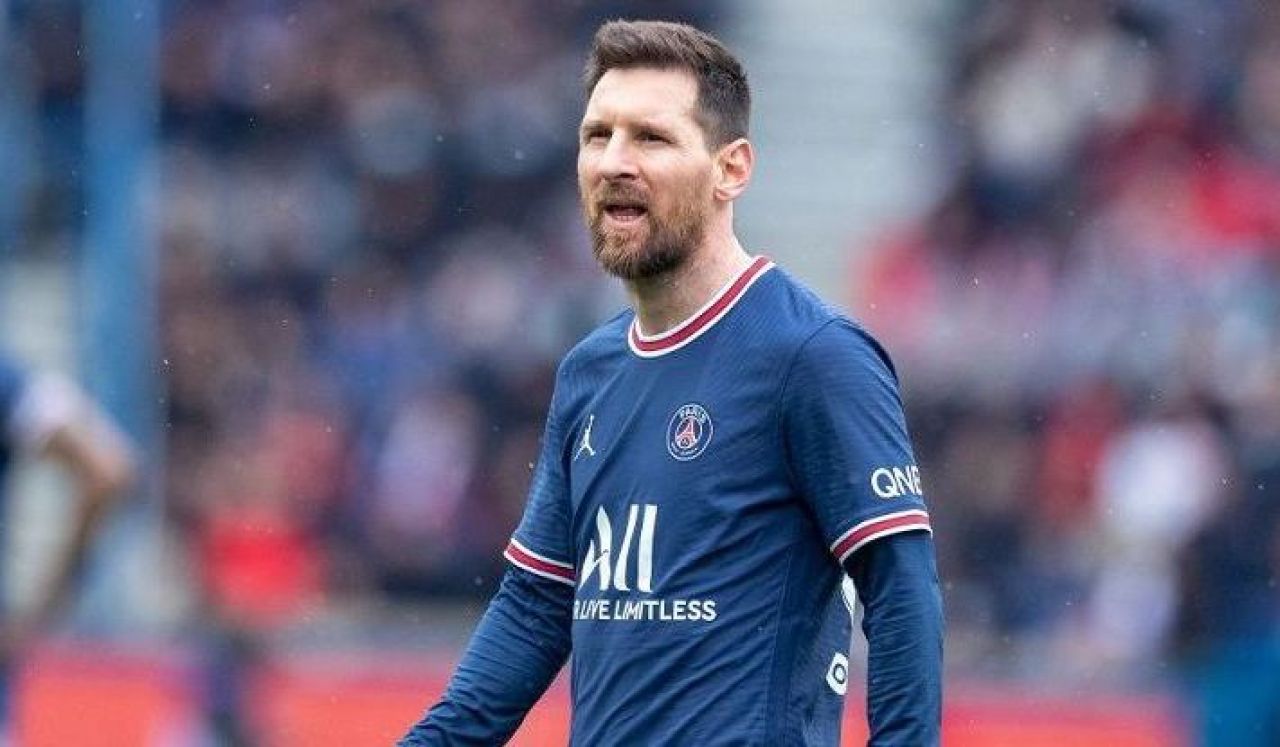 Messi, apărat de o legendă a fotbalului francez: „Cum poți să-l huidui?!