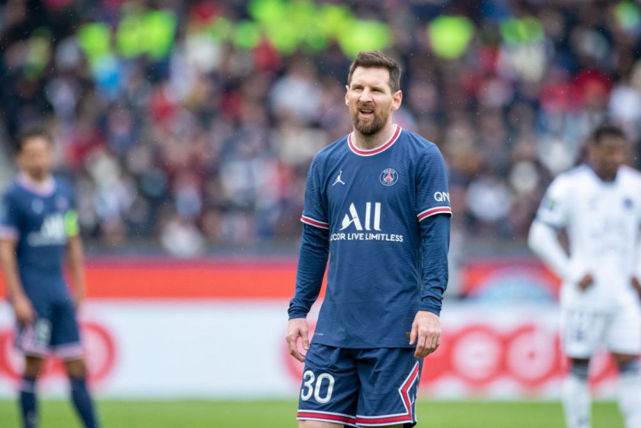 Messi, apărat de o legendă a fotbalului francez: „Cum poți să-l huidui?!