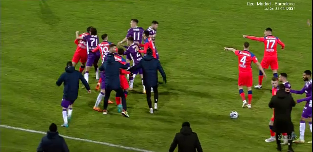 Trei minute de foc la FC Argeș - FCSB! Om eliminat și penalty dictat de Horia Mladinovici