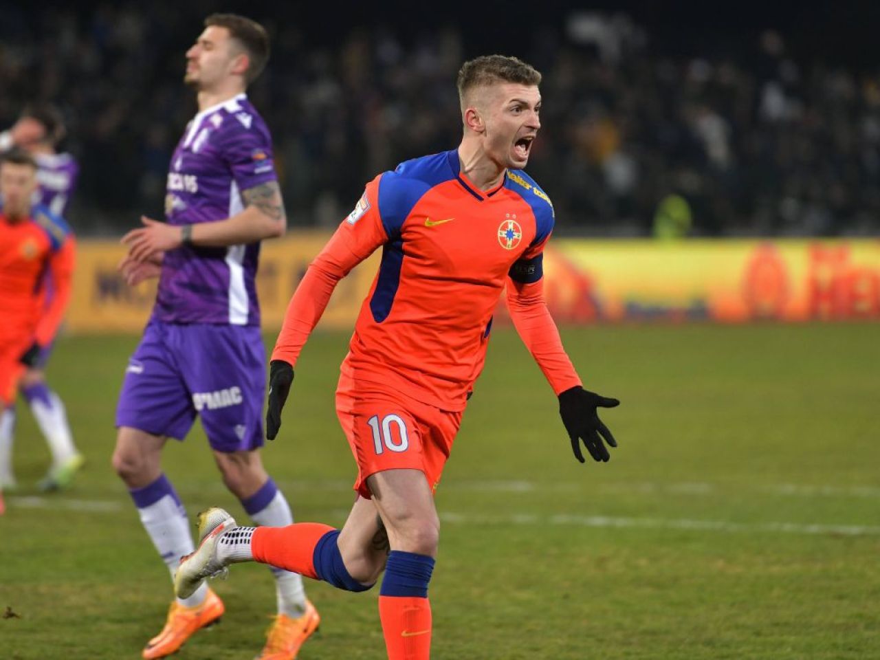 Sfintele prelungiri! Ce diferență uriașă putea fi între FCSB și CFR Cluj_1