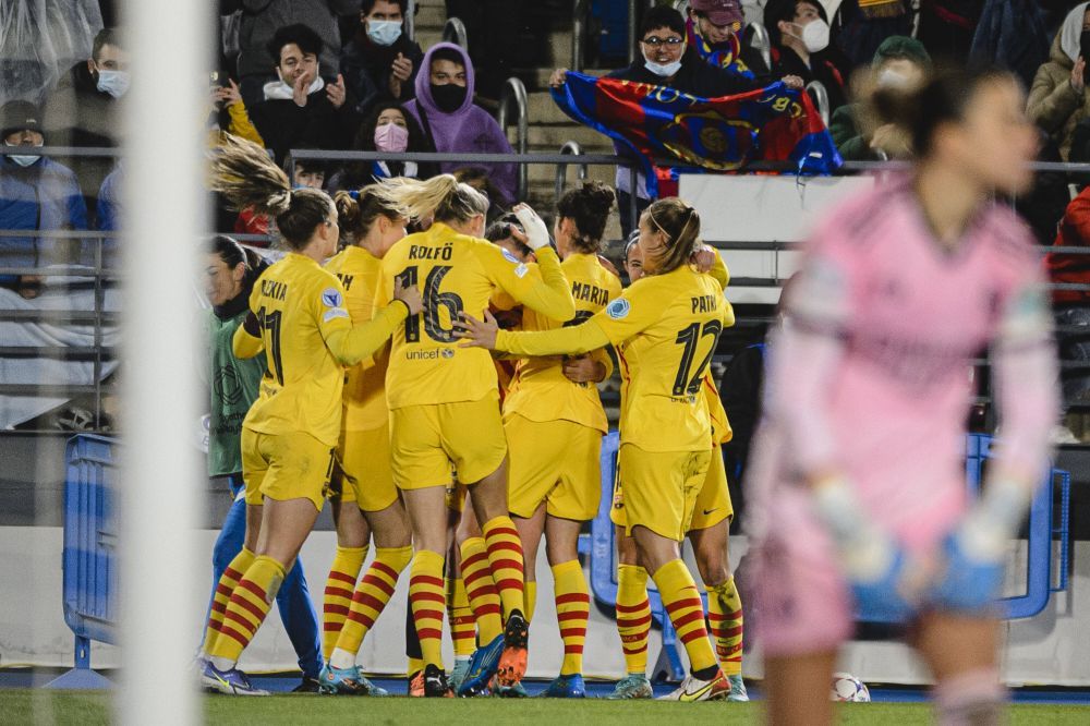 Săptămână perfectă pentru Barcelona! După victoria echipei lui Xavi din El Clasico și echipa de fotbal feminin s-a impus cu Real Madrid, în sferturile Champions League_7