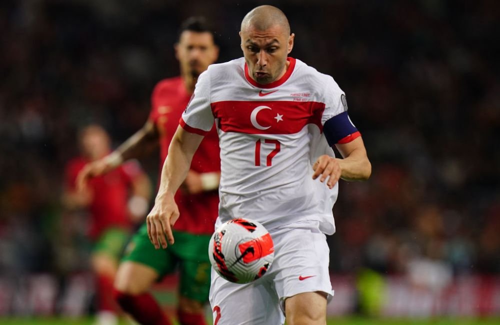 Burak Yilmaz şi-a anunţat retragerea din naţionala Turciei_2