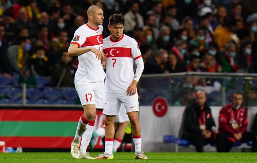 Burak Yilmaz şi-a anunţat retragerea din naţionala Turciei_9