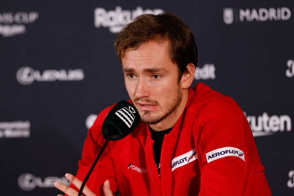 Rusul Daniil Medvedev, răspuns a la Djokovic c&acirc;nd a fost &icirc;ntrebat despre războiul din Ucraina: &bdquo;E greu să spui ce e corect și ce nu e!&rdquo;&nbsp;