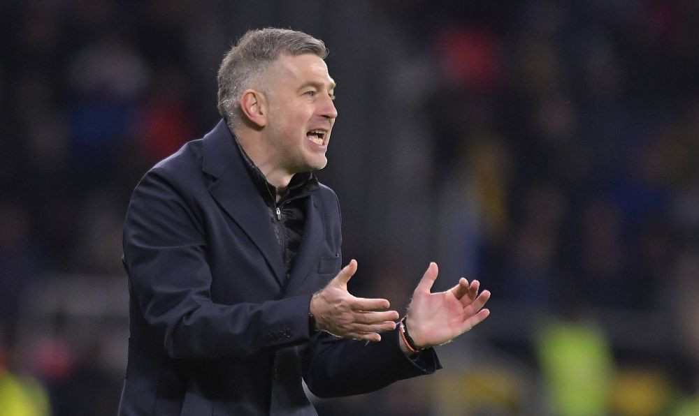 Edy, misiune imposibilă. Leo Badea scrie despre Rom&acirc;nia - Grecia 0-1