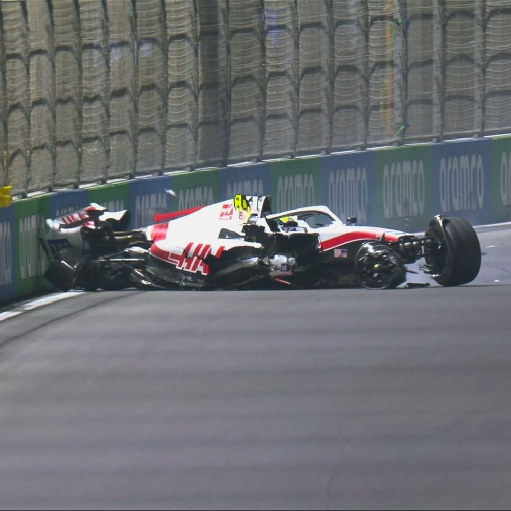 Accident horror pentru Mick Schumacher în calificările Marelui Premiu al Arabiei Saudite! Mașina i-a fost distrusă! Care e starea pilotului _3