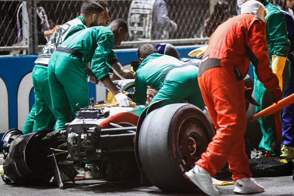 Accident horror pentru Mick Schumacher în calificările Marelui Premiu al Arabiei Saudite! Mașina i-a fost distrusă! Care e starea pilotului _14