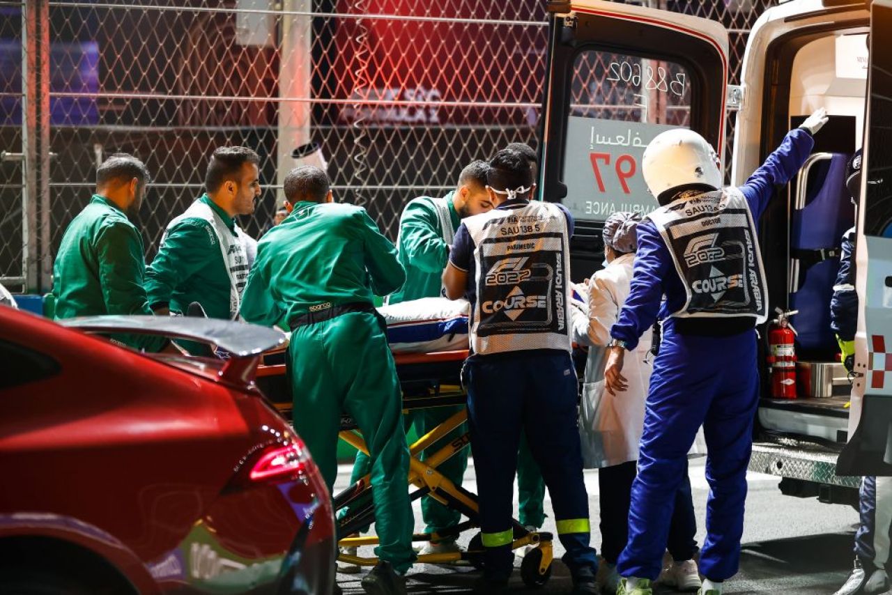 Accident horror pentru Mick Schumacher în calificările Marelui Premiu al Arabiei Saudite! Mașina i-a fost distrusă! Care e starea pilotului _19