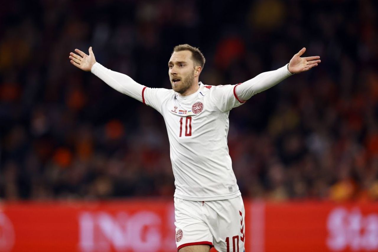 Absolut fenomenal! Christian Eriksen a revenit pe teren la națională după infarctul suferit la Euro 2020 și a marcat în doar două minute_18