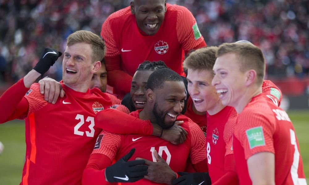 Frunza de arțar, la Mondial! Canada face istorie! S-a calificat la turneul final după 36 de ani. Imaginile bucuriei_11