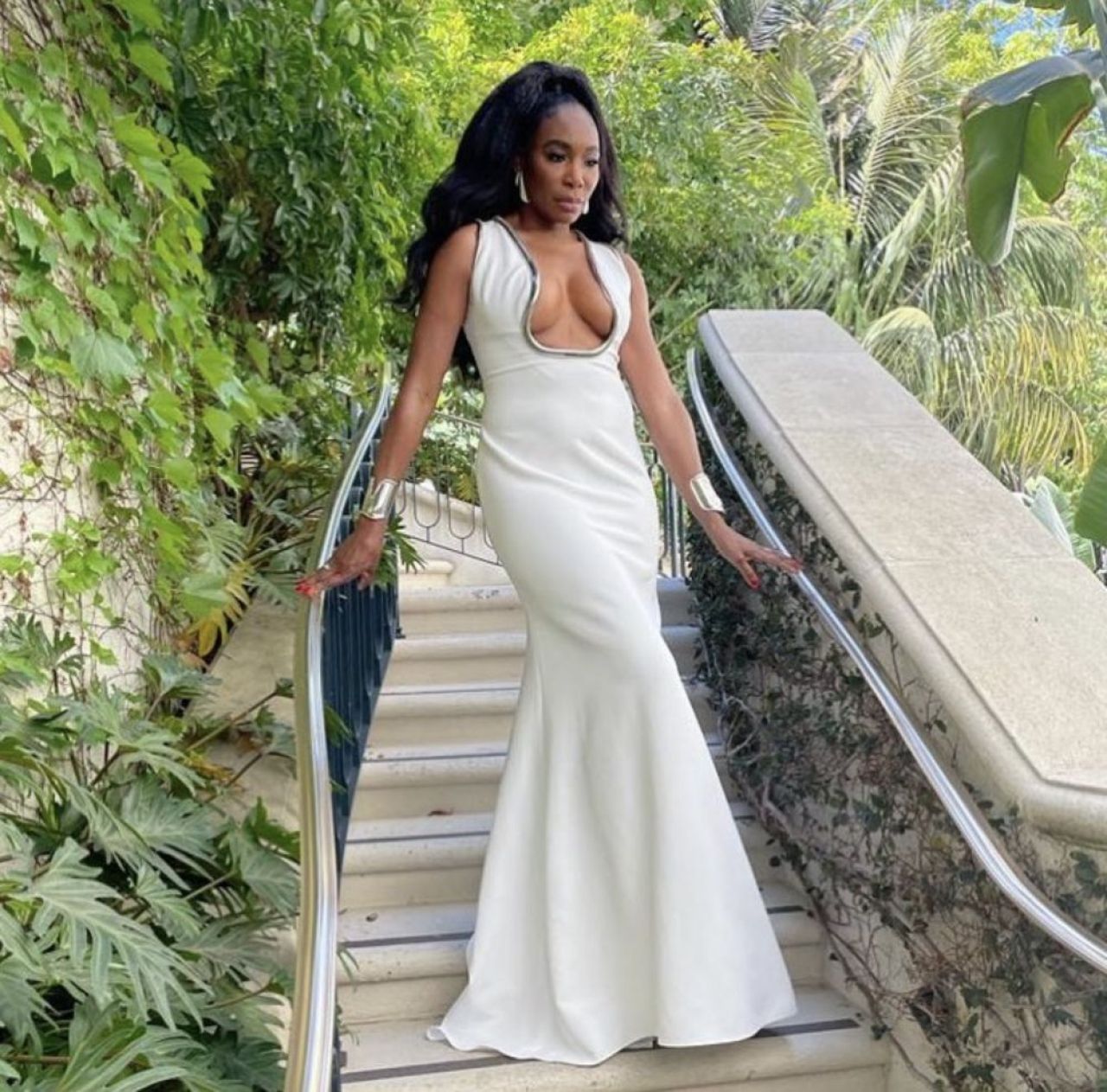 Surorile Williams, apariție genială ca prezentatoare la Gala Premiilor Oscar! Ținuta sexy purtată de Venus Williams a atras toate privirile_13