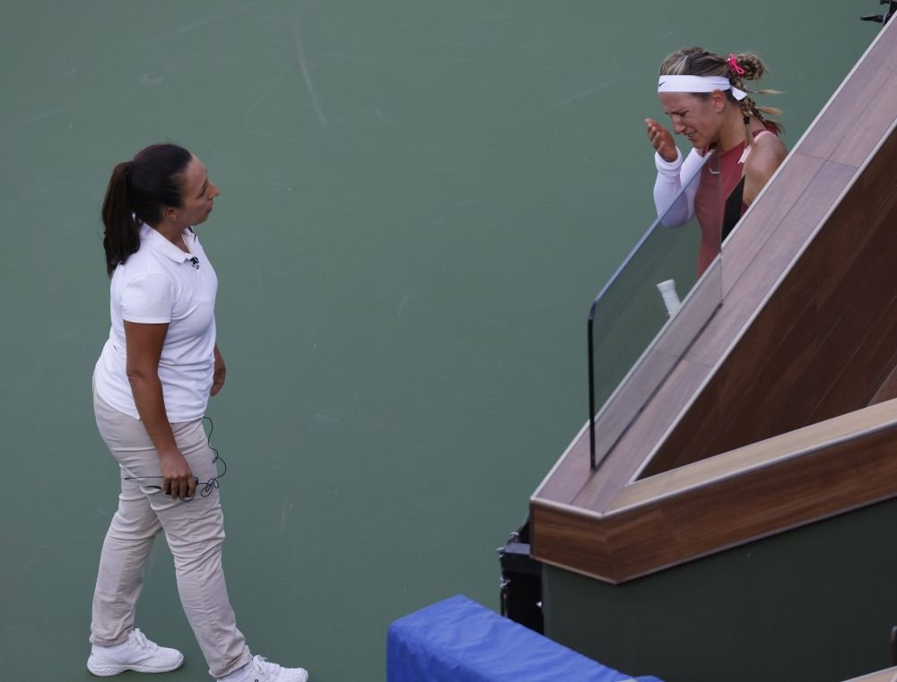 Retrasă nu doar din meci, ci și din tenis?! Decizia Victoriei Azarenka, după ce a abandonat meciul cu Fruhvirtova fără să fie accidentată_11