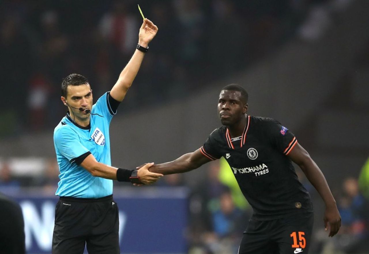 Atât de mare e Ovidiu Hațegan! Colecție impresionantă de imagini cu arbitrul român și starurile fotbalului mondial_21