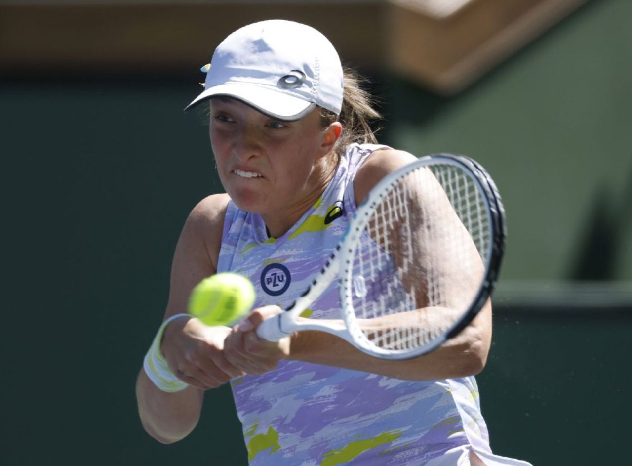 Noul lider WTA a împuns fără să vrea! Ce a spus poloneza Iga Swiatek despre absența Simonei Halep la barajul de Billie Jean King Cup_5