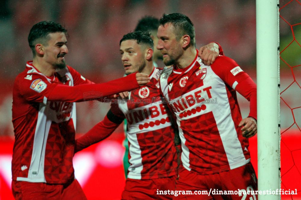 C&acirc;nd vine o ședință, nici nu mai vorbesc . Un important jucător de la Dinamo acuză c&acirc;rtițele din interiorul vestiarului&nbsp;