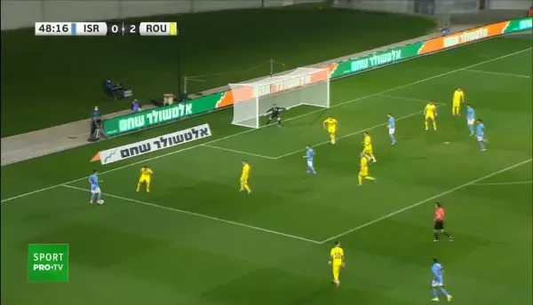 Intervenție foarte bună a lui Niță la un șut cu efect al lui Solomon! Portarul a respins cu o m&acirc;nă