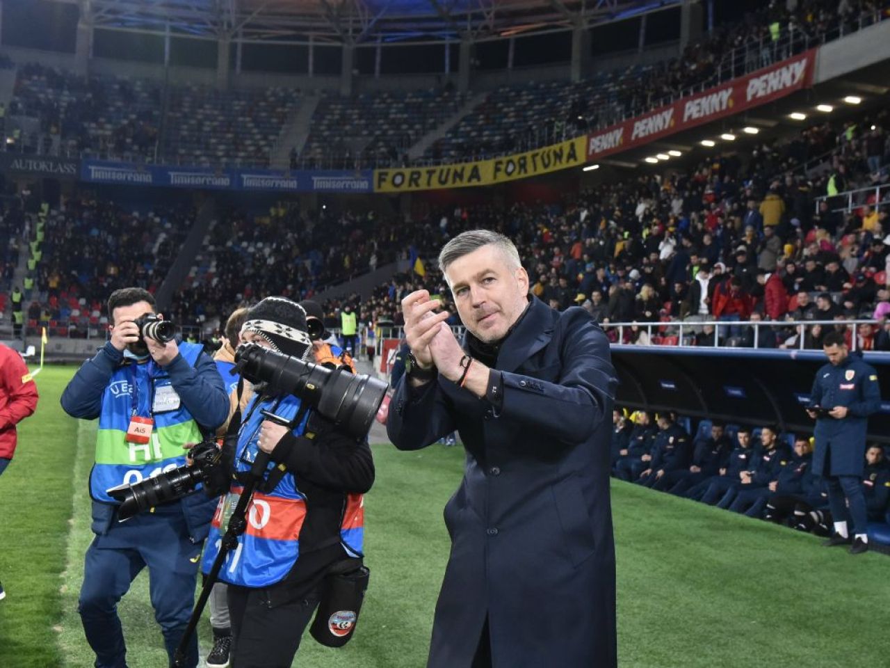 ”Nu a început deloc cu stângul”. Dragomir îl apără pe Edi Iordănescu și aruncă vina pe jucători_5