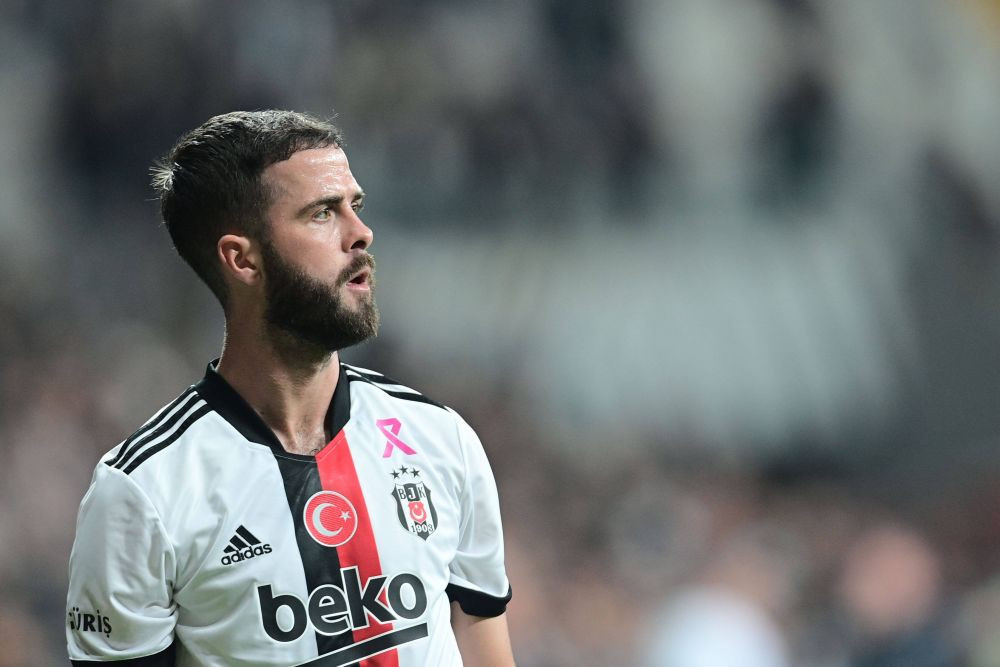 Starul dat afară de Koeman de la Barcelona îl laudă pe Xavi: ”Echipa arată diferit!”_7