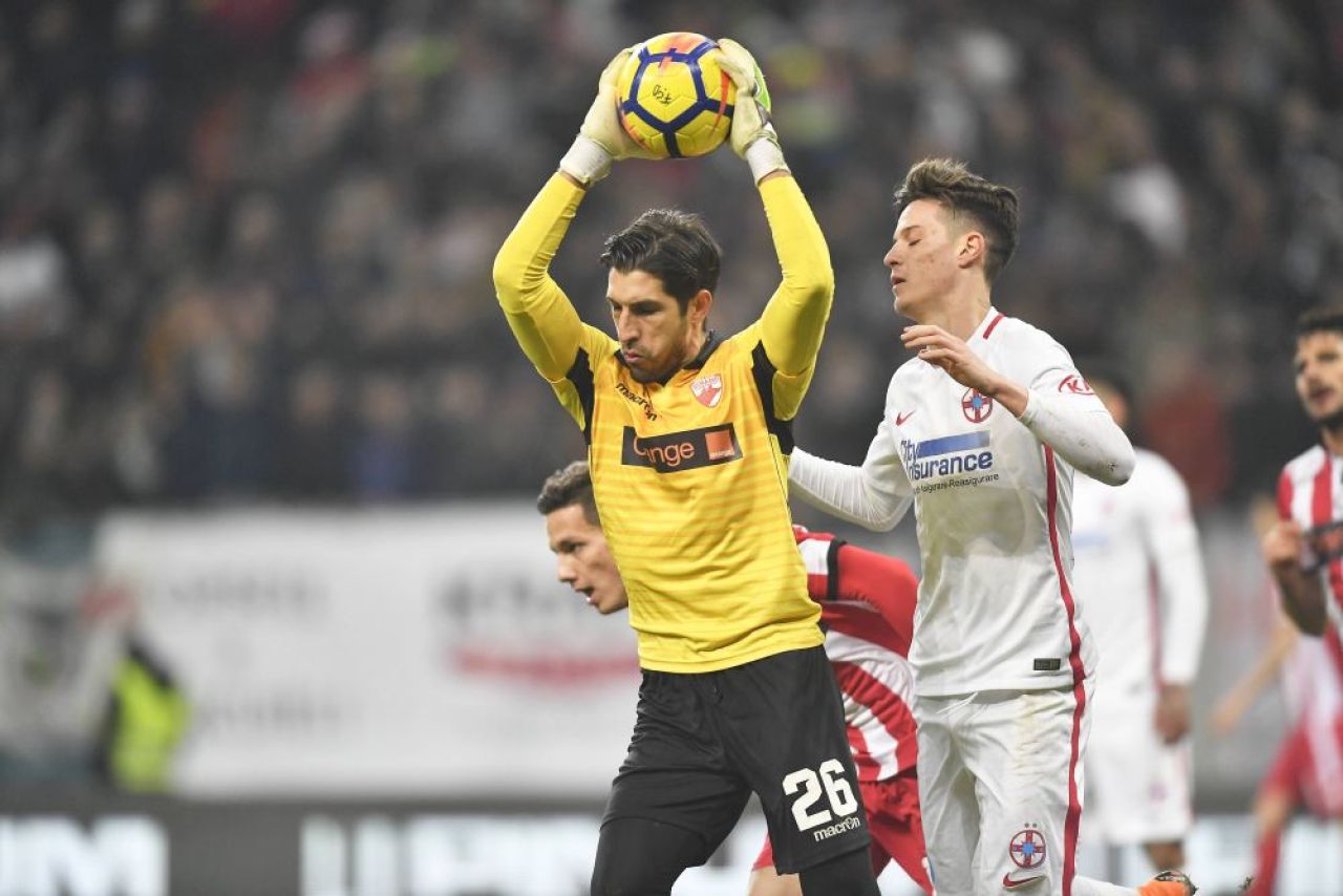 Portarul titular al lui Dinamo în 7-2 cu FCSB, cel mai bun din istorie!_1