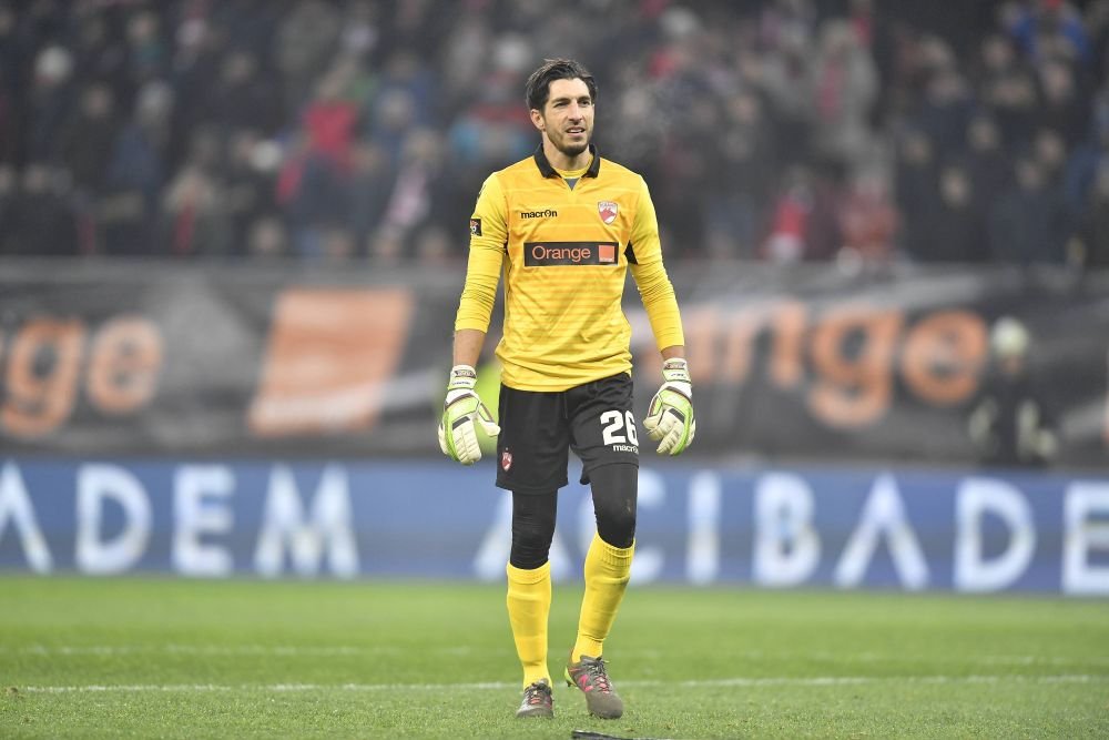 Portarul titular al lui Dinamo în 7-2 cu FCSB, cel mai bun din istorie!_2
