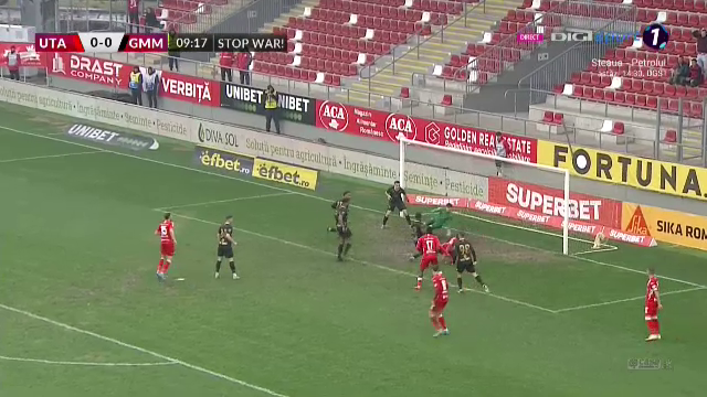 UTA - Gaz Metan Mediaş 4-0! Arădenii au făcut scor cu ultima clasată și au urcat pe doi în playout_3