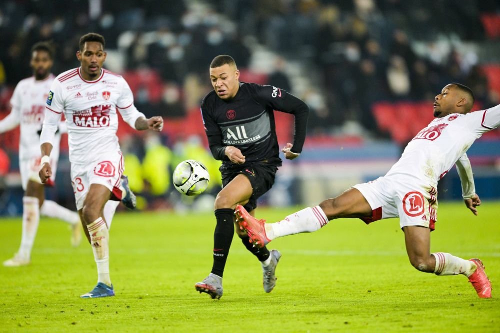 Șeicii milionari de la PSG, dispuși la orice pentru a-l ține pe Kylian Mbappe la Paris! Ce vor conducătorii să facă _3