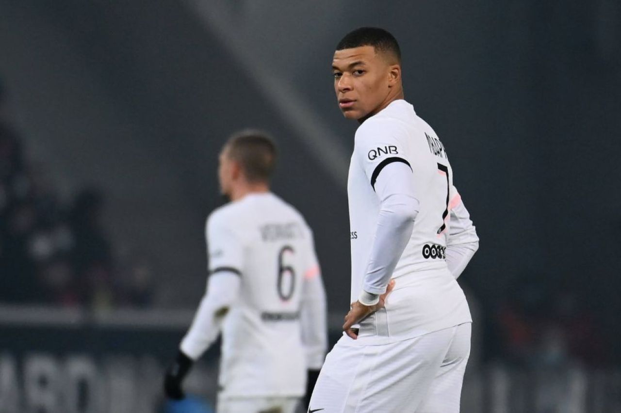 Șeicii milionari de la PSG, dispuși la orice pentru a-l ține pe Kylian Mbappe la Paris! Ce vor conducătorii să facă _11