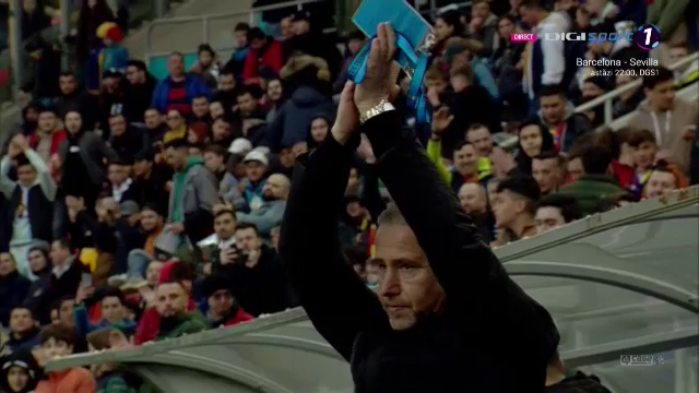 Aplaudat la scenă deschisă! Laurențiu Reghecampf, primit ca un rege pe Arena Națională de fanii lui FCSB_3