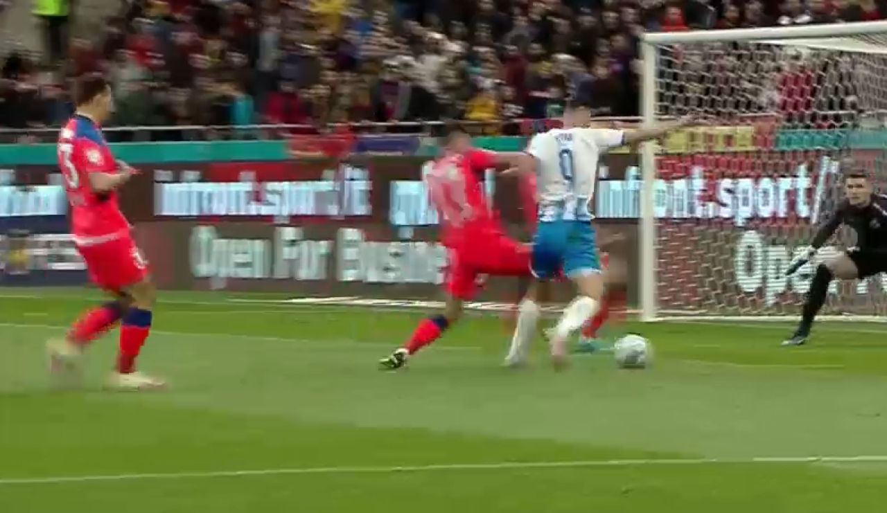 A fost sau n-a fost? Prima reacție după penalty-ul primit de Universitatea Craiova contra lui FCSB: