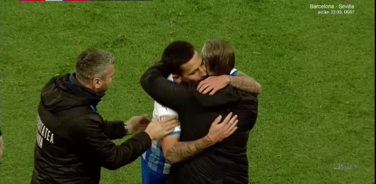 Bic i-a luat fața lui Tavi! Fotbalistul lui „Reghe” l-a lăsat fără replică pe Târnovanu cu o execuție de vis_5