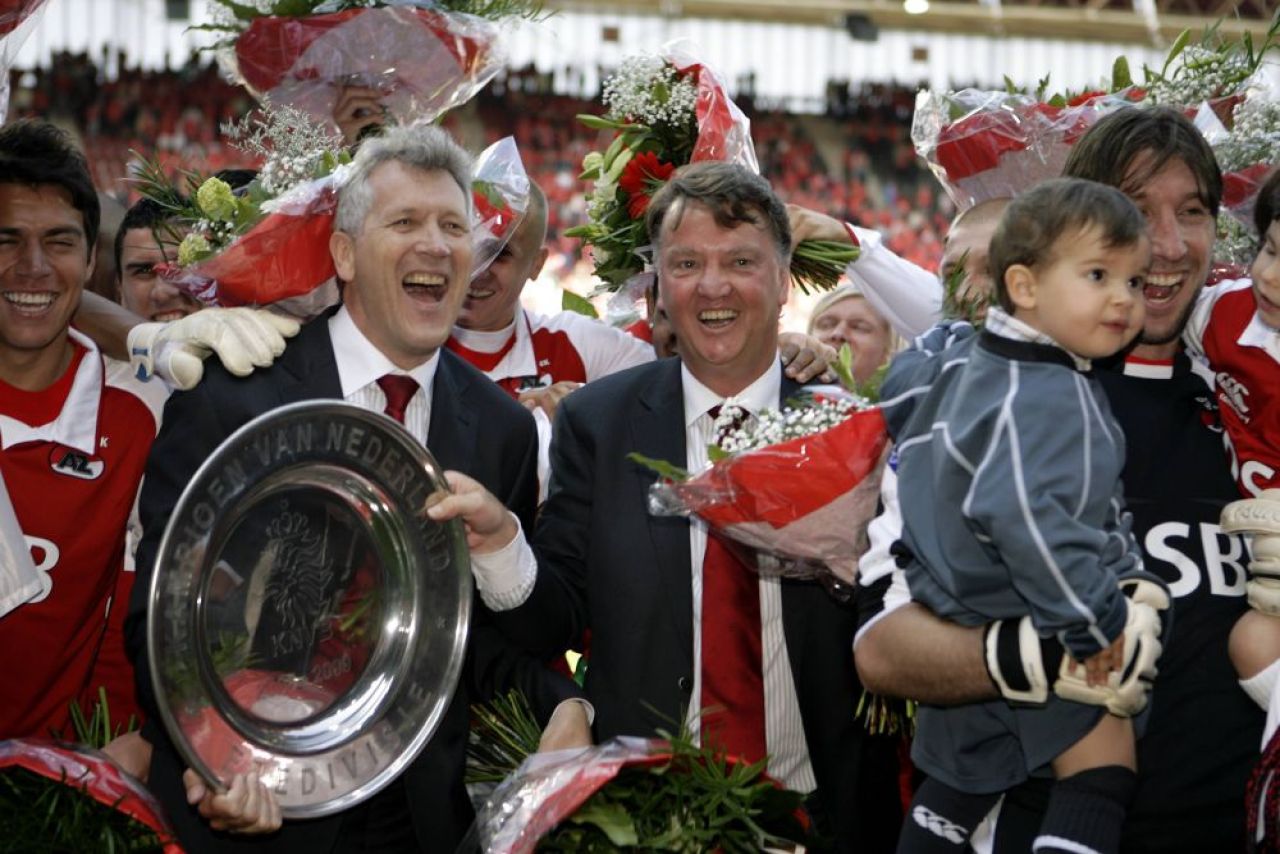BREAKING NEWS! Anunț șoc în lumea fotbalului: Louis van Gaal a dezvăluit în direct că a fost diagnosticat cu o formă de cancer agresivă _3
