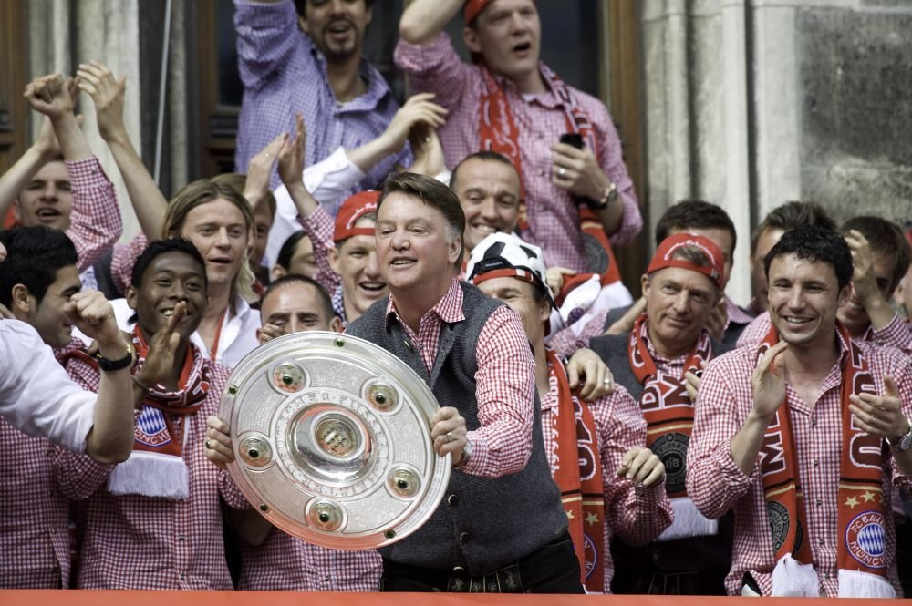 BREAKING NEWS! Anunț șoc în lumea fotbalului: Louis van Gaal a dezvăluit în direct că a fost diagnosticat cu o formă de cancer agresivă _5