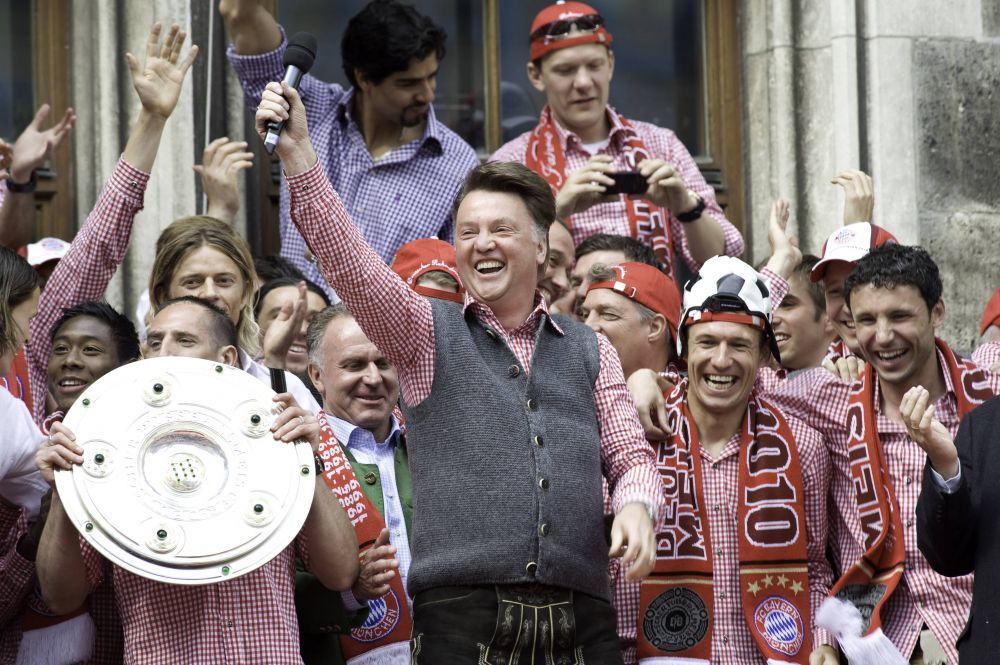 BREAKING NEWS! Anunț șoc în lumea fotbalului: Louis van Gaal a dezvăluit în direct că a fost diagnosticat cu o formă de cancer agresivă _6