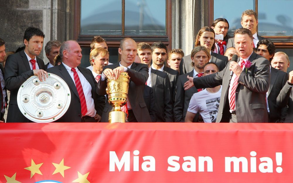 BREAKING NEWS! Anunț șoc în lumea fotbalului: Louis van Gaal a dezvăluit în direct că a fost diagnosticat cu o formă de cancer agresivă _13