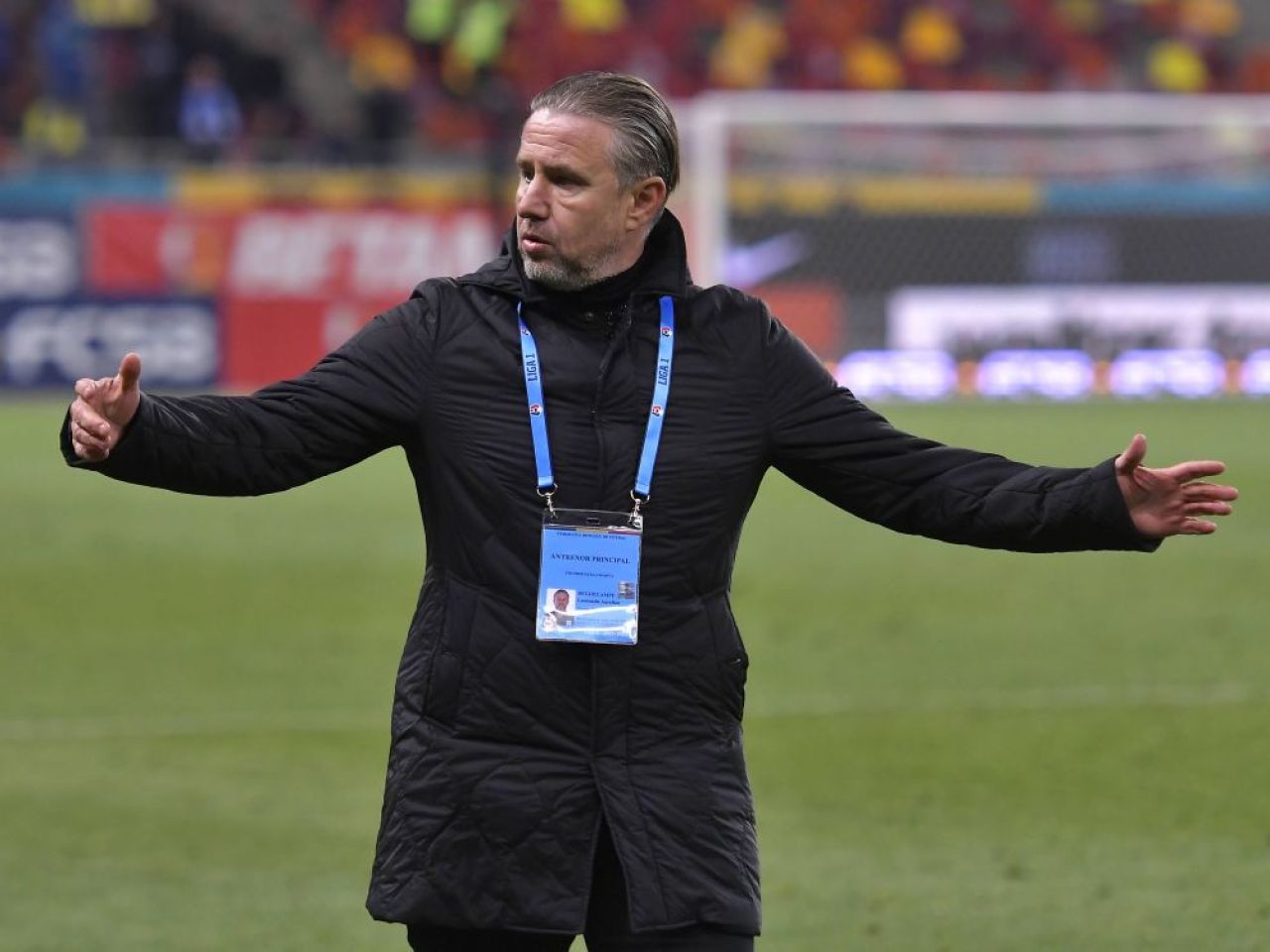 ”Haotic! Parcă erau muște fără cap!” Craiova a bătut FCSB-ul, dar nu l-a impresionat pe Dumitru Dragomir_11