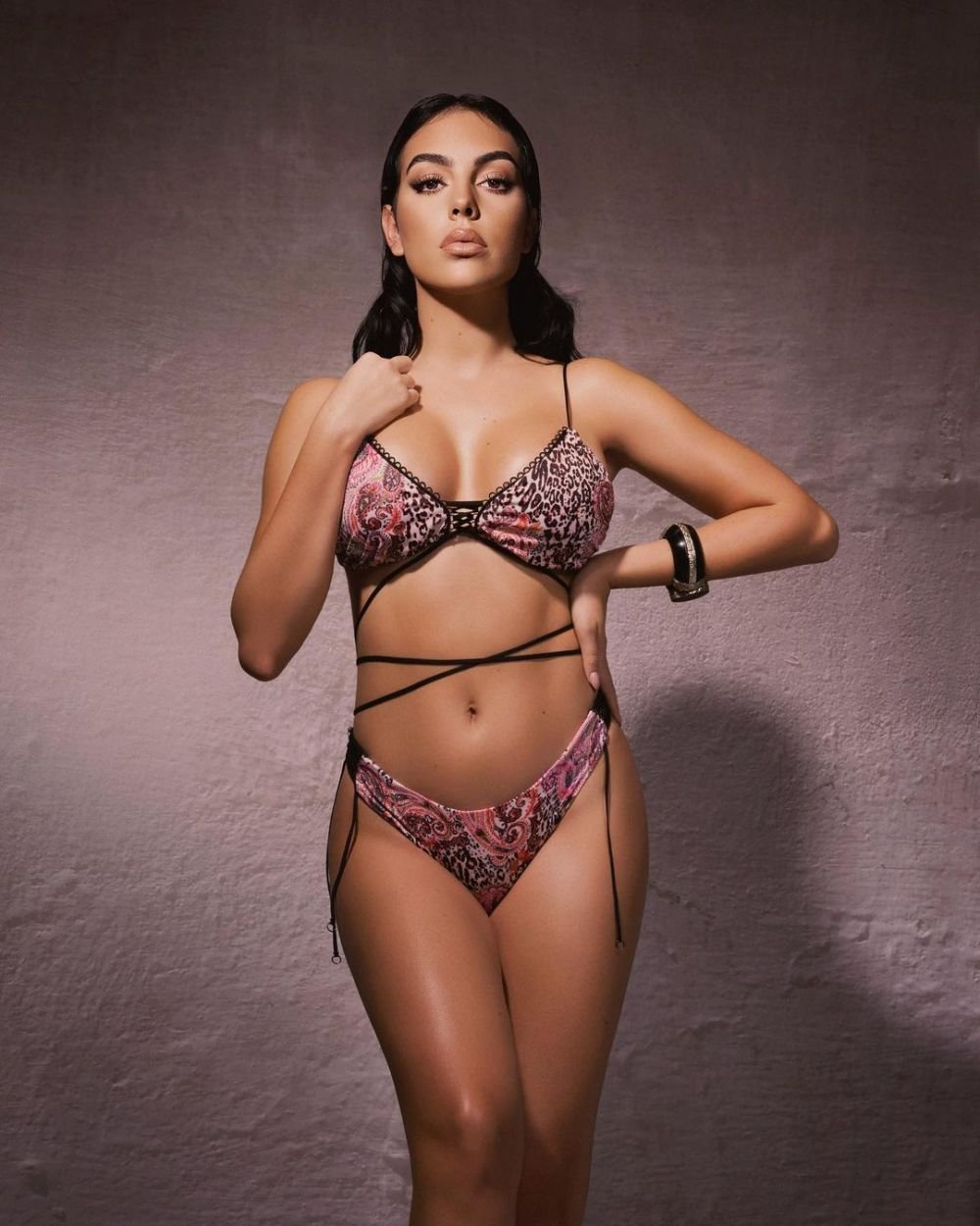 Georgina Rodriguez, apariție impunătoare cu cea mai scumpă geantă din lume! Cum arată accesoriul de 340.000 de euro _10