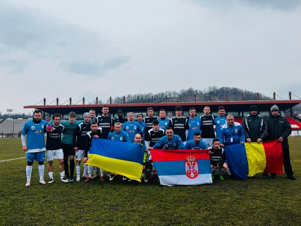 ”Tricolorul” cu un meci și un gol la naționala României încă joacă și marchează la aproape 58 de ani!_6