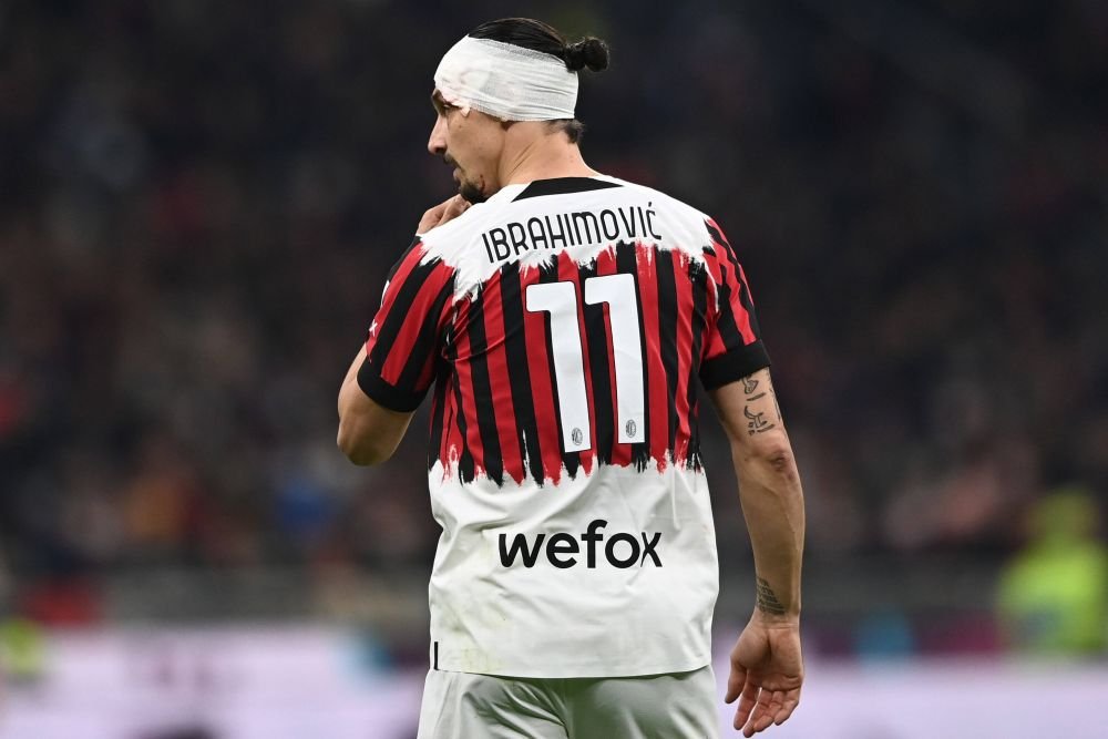 Zlatan Ibrahimovic, plin de sânge! Până să primească îngrijiri medicale, a avut ceva de împărțit de arbitrul_12