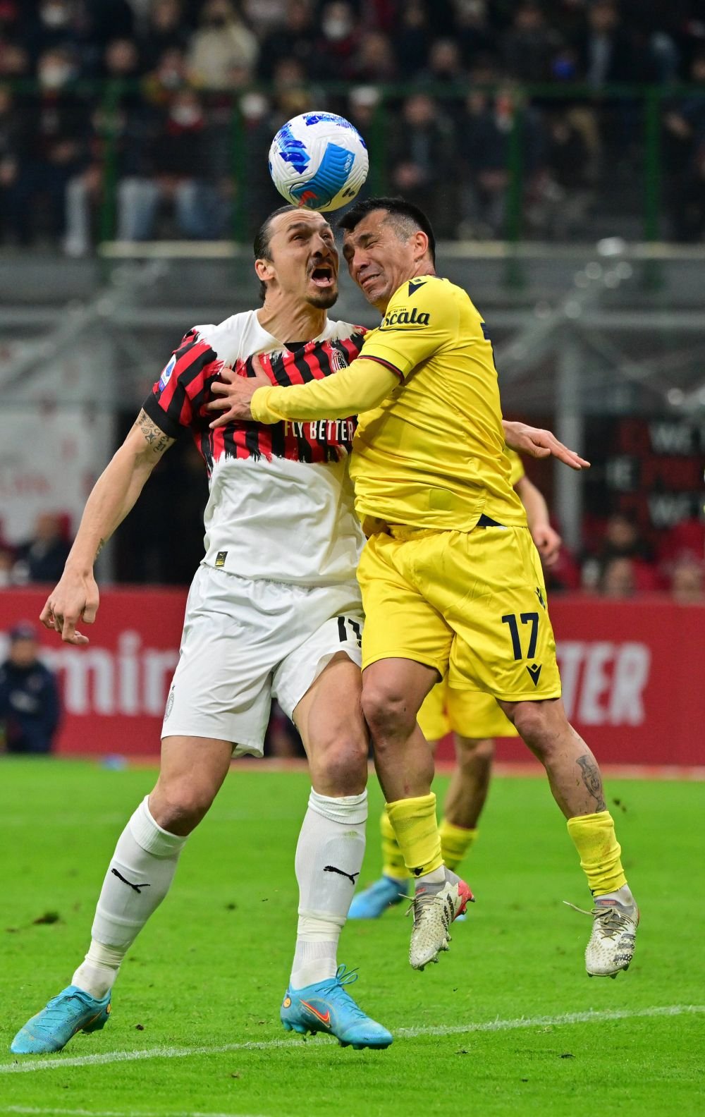 Zlatan Ibrahimovic, plin de sânge! Până să primească îngrijiri medicale, a avut ceva de împărțit de arbitrul_20