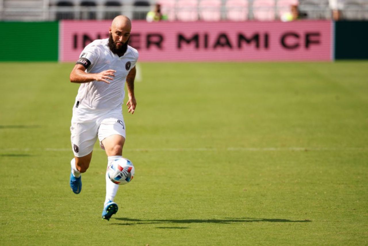 Gonzalo Higuain vrea să se retragă din fotbal, la 34 de ani! Tatăl său a făcut anunțul_2