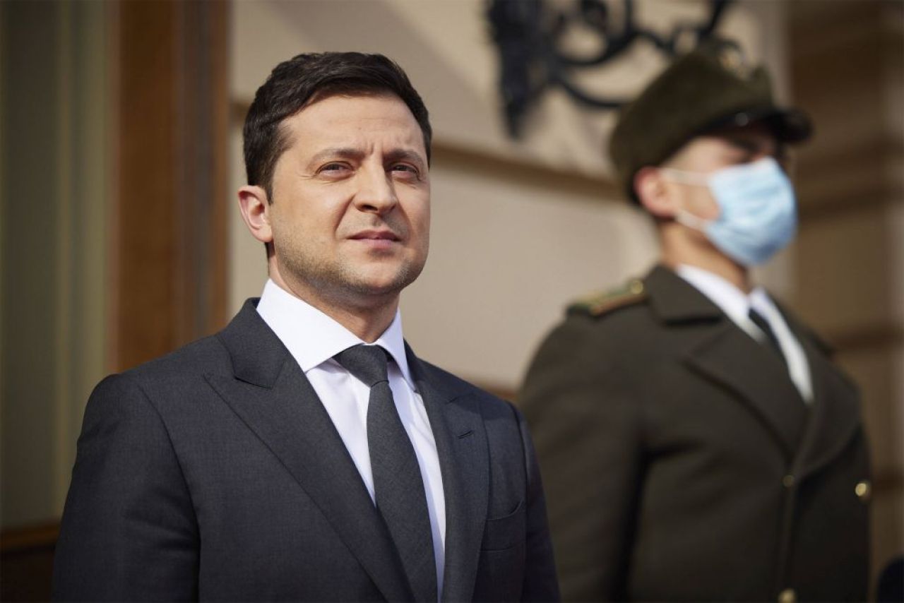 Războiul, pe chipul lui Zelenski! Transformarea șocantă a președintelui Ucrainei în doar 41 de zile! Diferențele sunt de necrezut _3