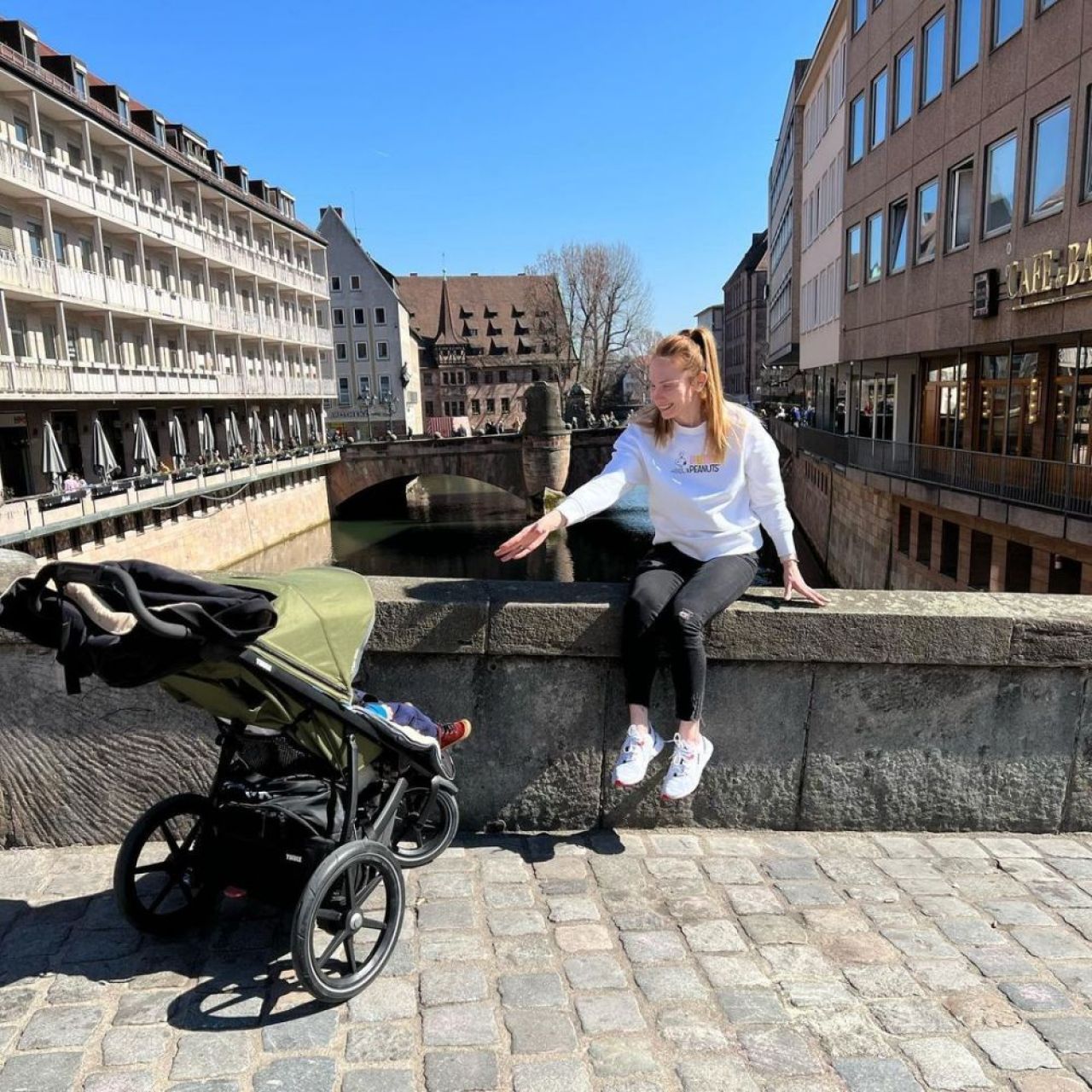 „Un popor de cerșetori!” Mesaj dur al campioanei olimpice, Khrystyna Stuy, pentru ruși după masacrul din Bucha: „Adunați cadavre de parcă ar fi trofee!” _14
