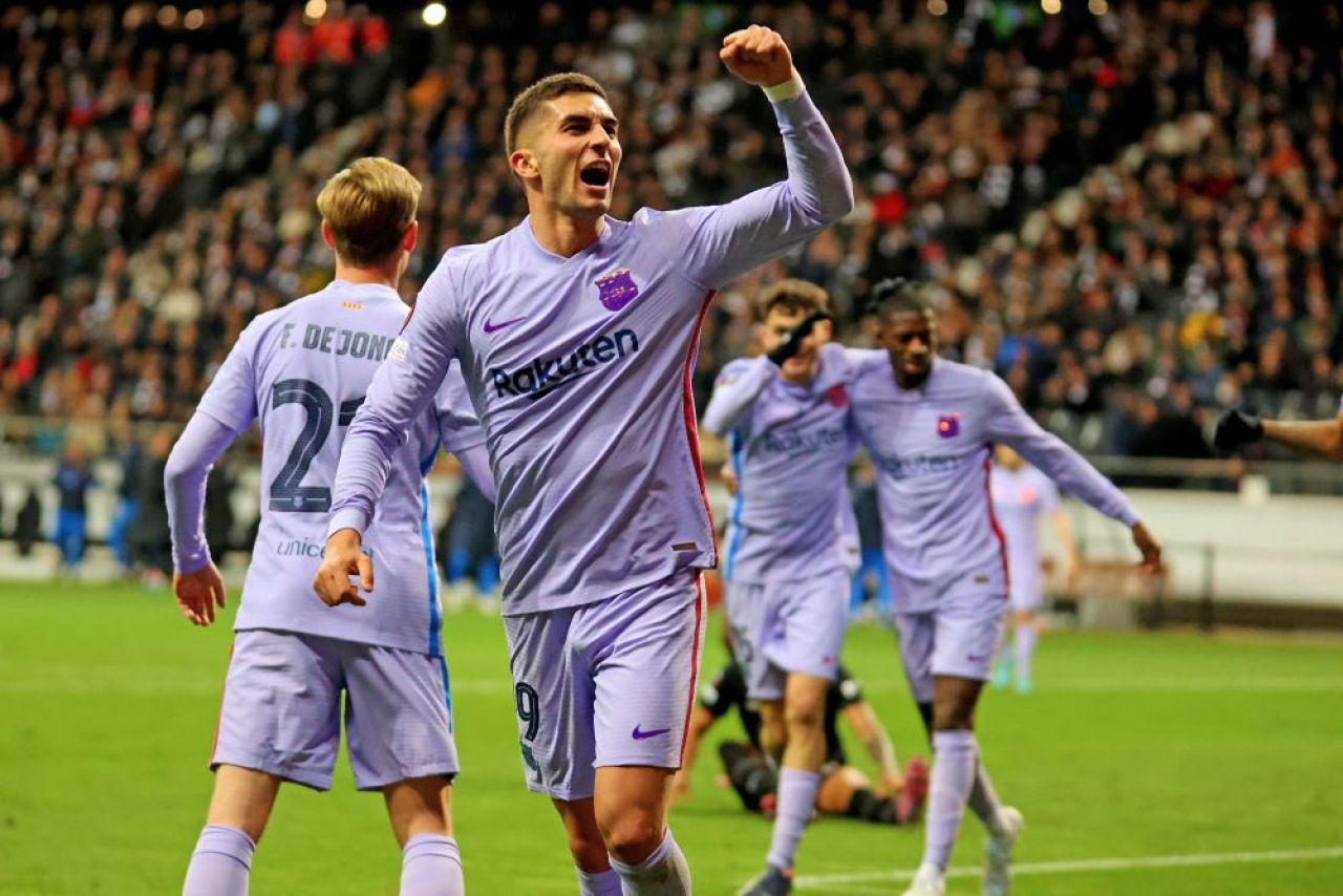 Eintracht Frankfurt - FC Barcelona 1-1 | Xavi Hernandez, critic după remiza de la Frankfurt: „Nu am excelat la capitolul acesta!” _1